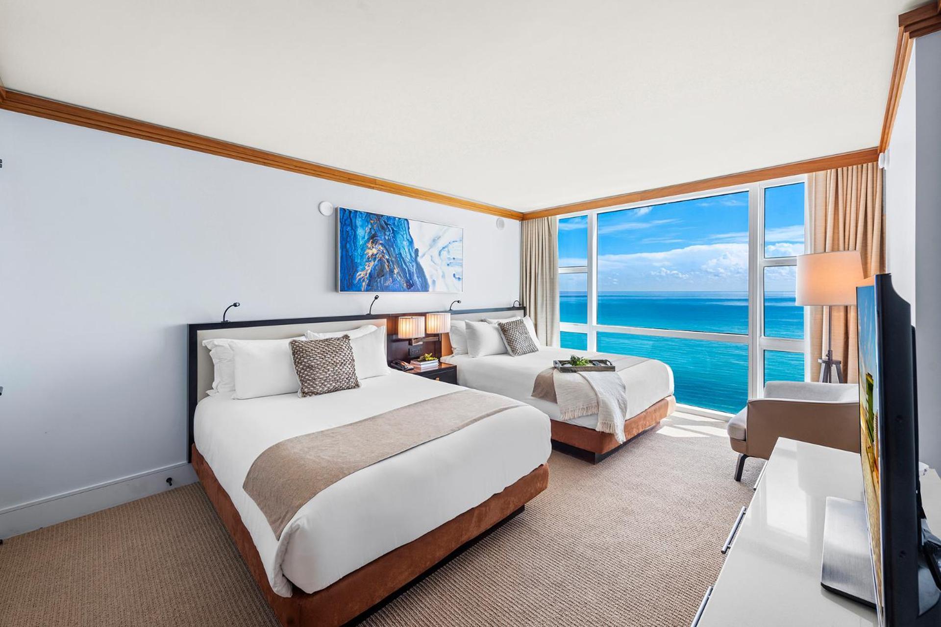 2 Bedroom Private Residence At Carillon Miami Resort -522 Маямі-Біч Екстер'єр фото