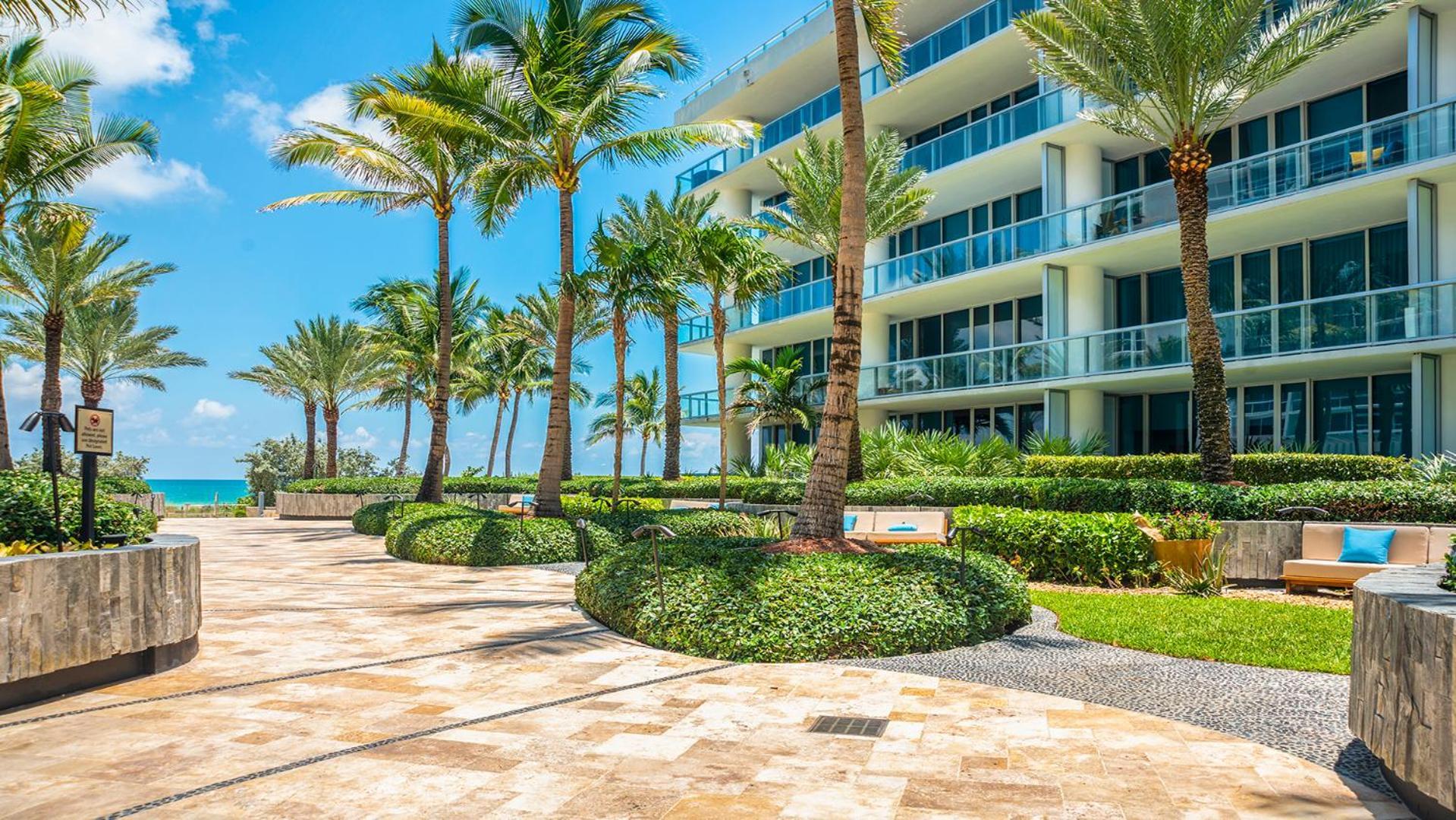 2 Bedroom Private Residence At Carillon Miami Resort -522 Маямі-Біч Екстер'єр фото